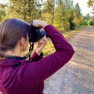 Meet your Posher, Hilary